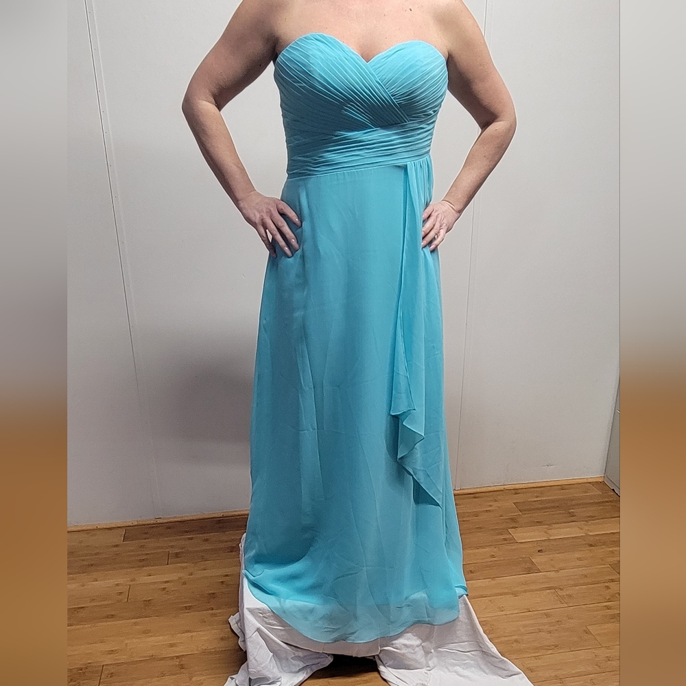 Prom/Bridesmaid 👗